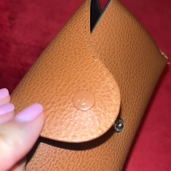 Ray Ban Sun or eyeglasses case, condition issue as pictured - Picture 4 of 7
